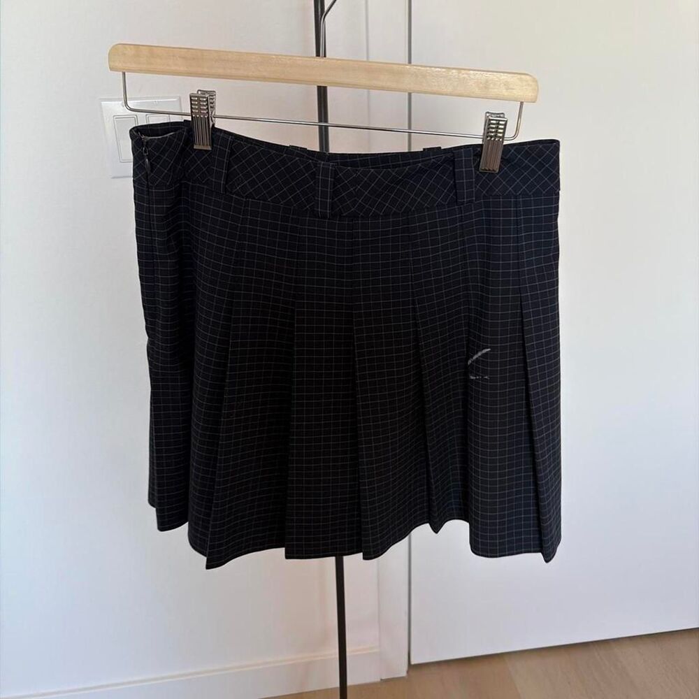 Aritzia Sunday Best Olive Micro Skirt Navy Plaid Pleated Size 10 Flawed